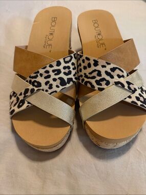Corkys Leopard Print Cross-Strap Sandals Size 8